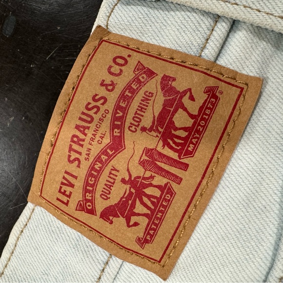 Levi Strauss Jeans - Picture 5 of 5